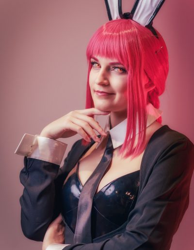 Makima / Bunny Suit (Chainsaw Man) - Modèle : Nagini Cosplay - Commenjouer.fr