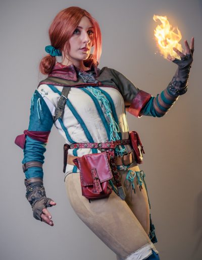 Triss Merigold (The Witcher) - Modèle : Kyra Crafts - Commenjouer.fr